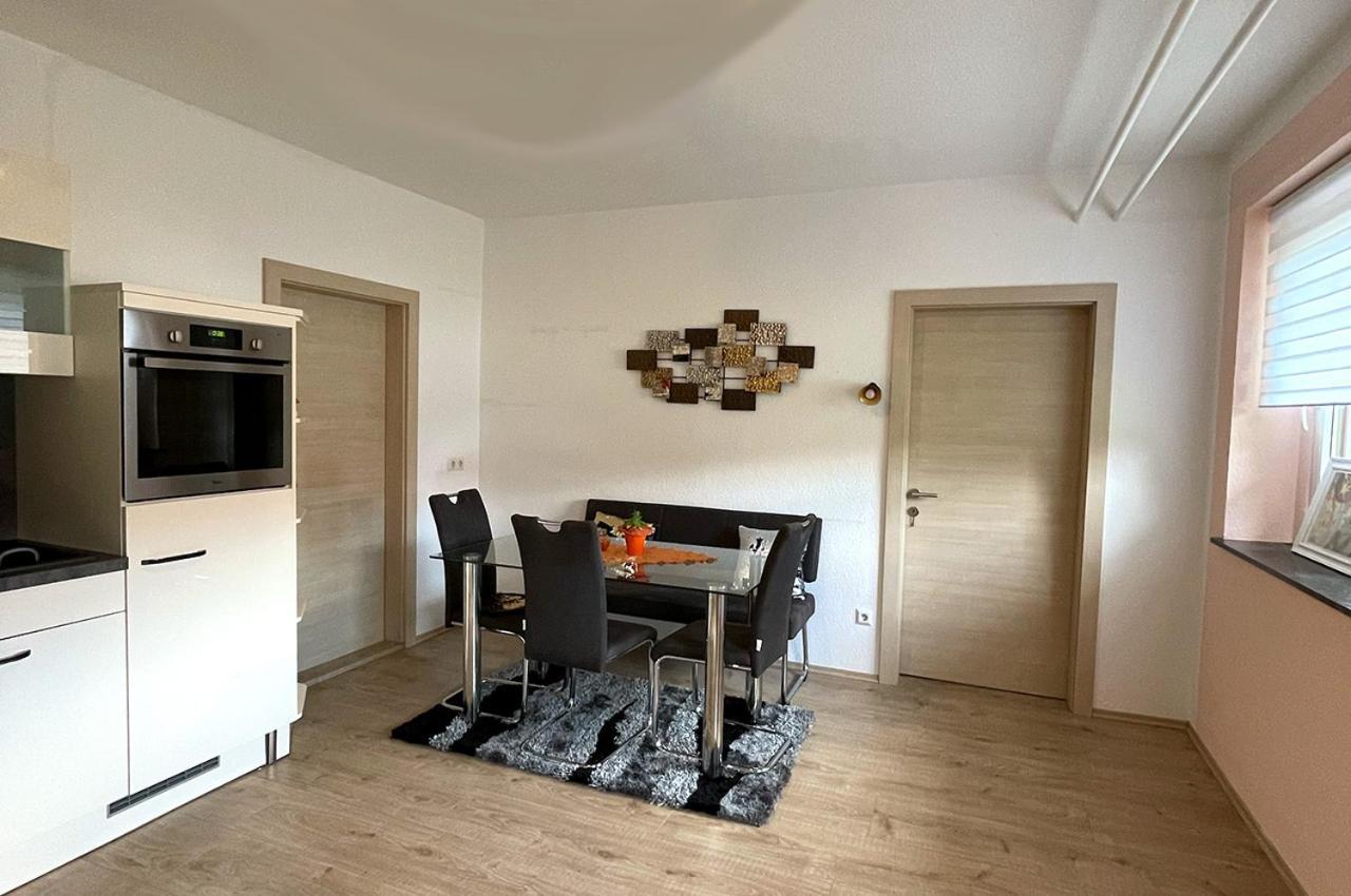 Ferienwohnung Nina Ortner גריפנבורג מראה חיצוני תמונה